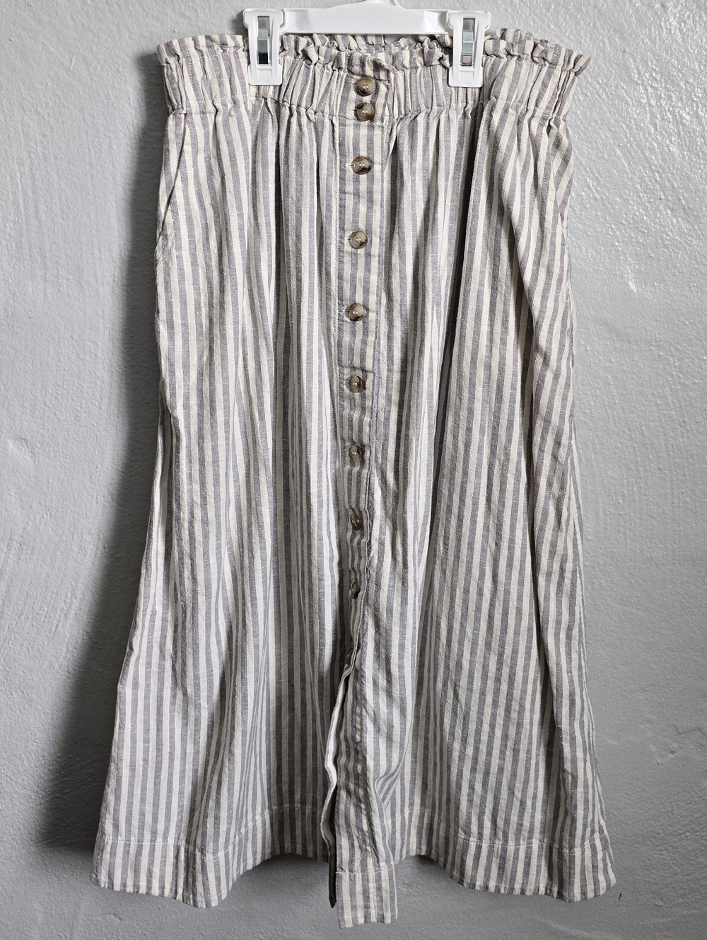 Madewell Cream and Gray Striped Button-Front Midi Skirt